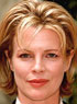KIM BASINGER EN POSTER DANS WHILE SHE WAS OUT