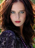 WOMB : EVA GREEN SE MET AUX CLONERIES
